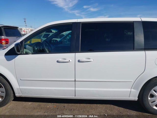 2C4RDGBG5GR234715 Dodge Grand Caravan Se