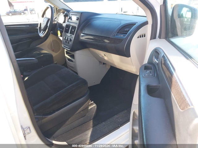 2C4RDGBG5GR234715 Dodge Grand Caravan Se