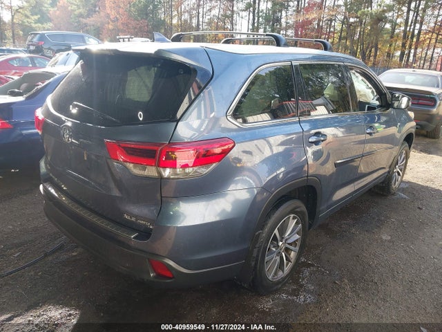 5TDJZRFH4JS486726 Toyota Highlander Xle