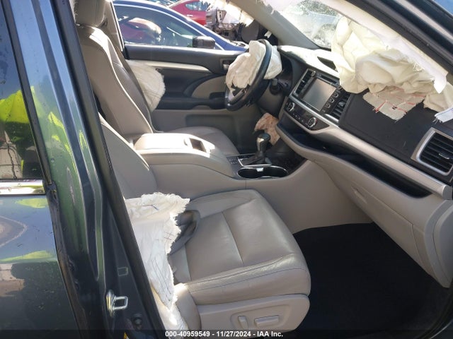 5TDJZRFH4JS486726 Toyota Highlander Xle