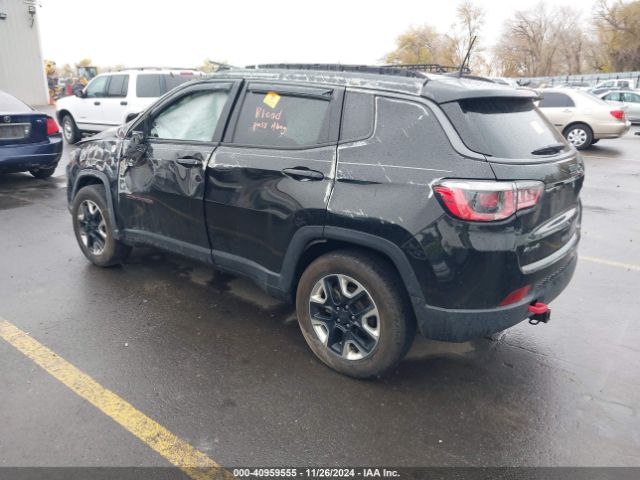 2018 JEEP COMPASS 3C4NJDDB4JT128820 Photo 2