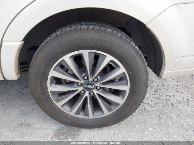 5LMJJ2JT1FEJ09531 Lincoln Navigator