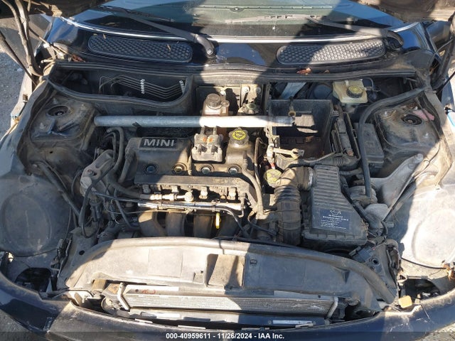 2005 MINI COOPER WMWRF33425TF62249 Photo 9