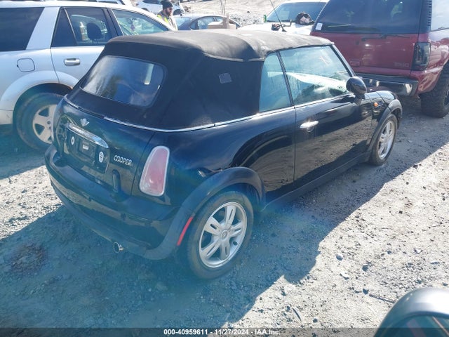 2005 MINI COOPER WMWRF33425TF62249 Photo 3