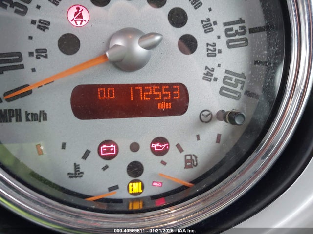 2005 MINI COOPER WMWRF33425TF62249 Photo 6