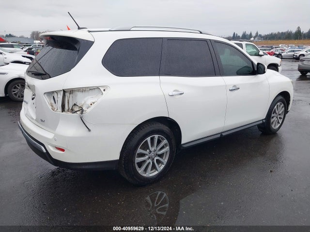 5N1AR2MN2EC728884 Nissan Pathfinder Sv