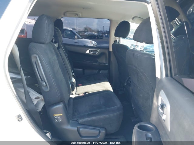 5N1AR2MN2EC728884 Nissan Pathfinder Sv