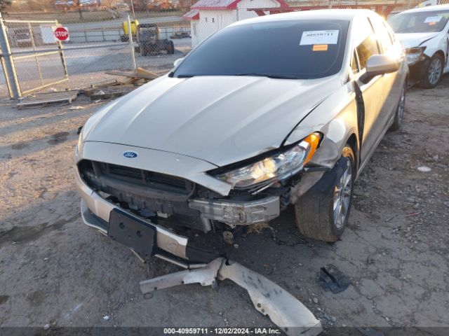 3FA6P0H71HR403655 Ford FUSION SE