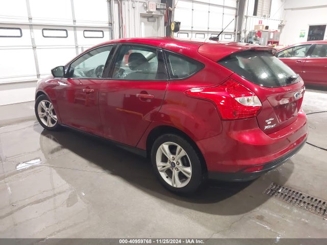 Ford FOCUS SE 2014 1FADP3K28EL177517 Image 3