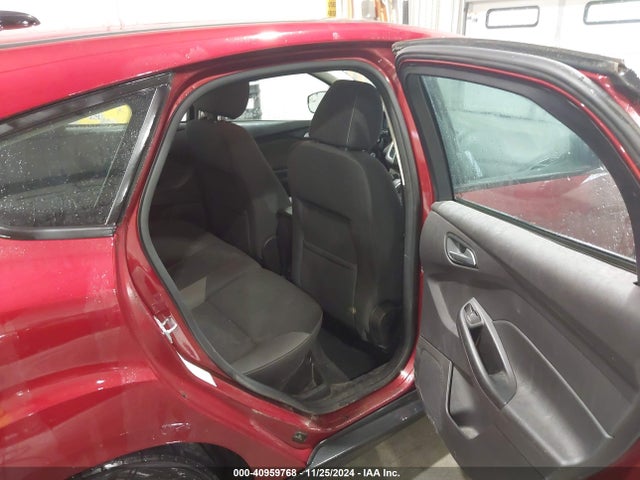 Ford FOCUS SE 2014 1FADP3K28EL177517 Image 8
