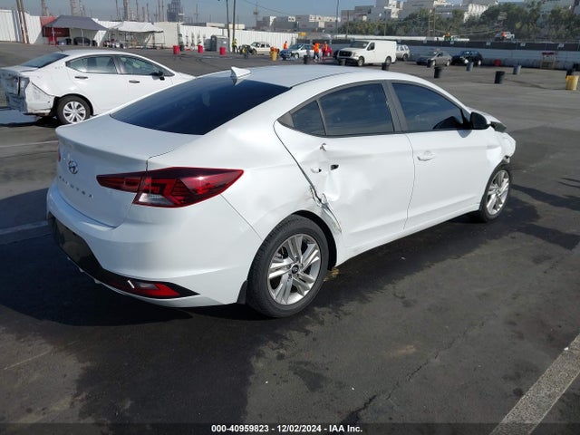 Hyundai ELANTRA SEL 2019 5NPD84LF8KH488198 Image 4