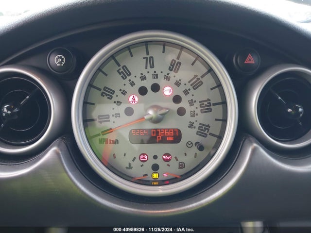 2007 MINI COOPER S WMWRH33537TL94043 Photo 6