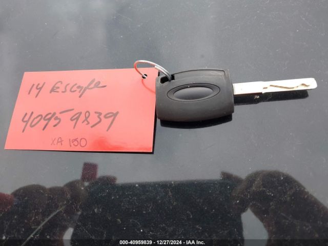 1FMCU0F79EUE39439 Ford ESCAPE S