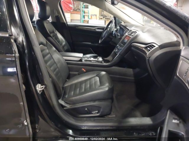 3FA6P0HD9HR341525 Ford FUSION SE