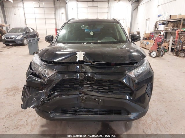 JTMG1RFV4KJ011244 Toyota RAV4 LE