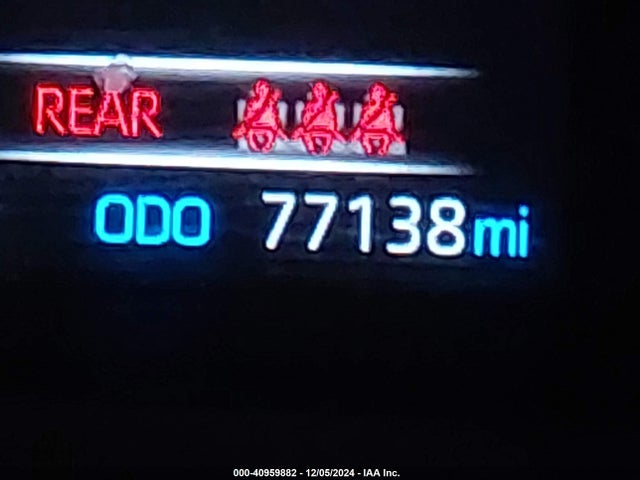 JTMG1RFV4KJ011244 Toyota RAV4 LE