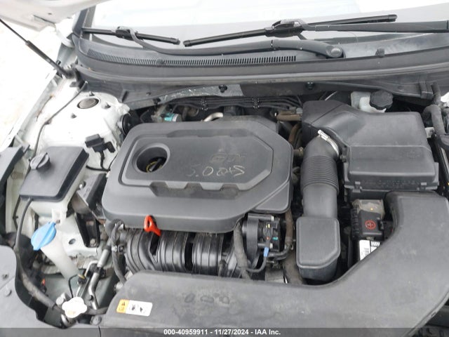 Hyundai SONATA SE 2016 5NPE24AF8GH374671 Image 10