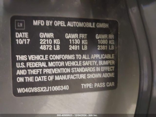 W04GV8SX2J1066340 Buick Regal Tourx Essence