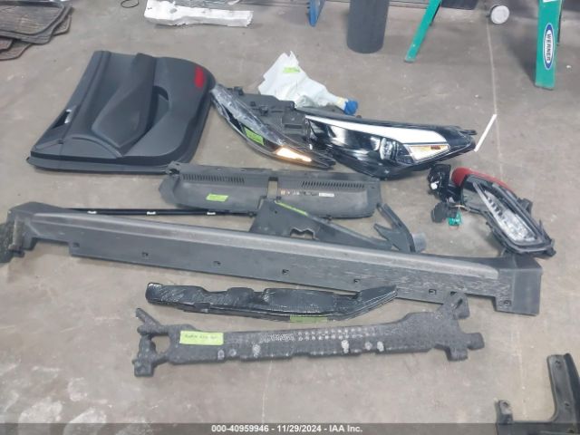 KM8J3CA29HU553081 Hyundai Tucson Value