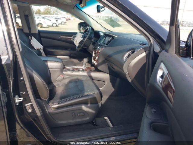 5N1AR2MN5EC631064 Nissan Pathfinder Sl