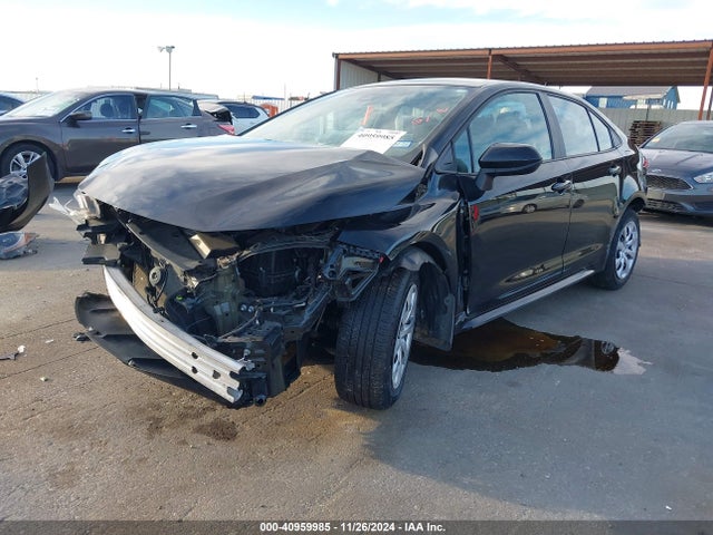 Toyota COROLLA LE 2022 5YFEPMAEXNP307496 Image 2