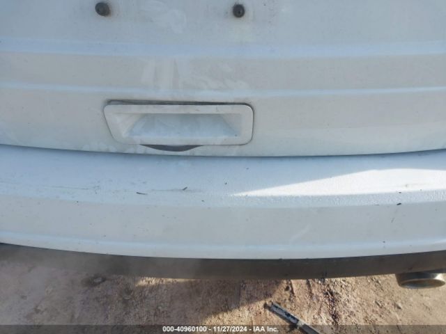 2FMDK3GC7EBA84137 Ford EDGE SE