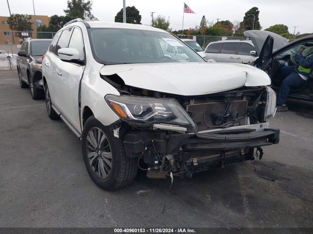 Nissan Pathfinder Sv 2018 5N1DR2MN3JC607238 Image 1