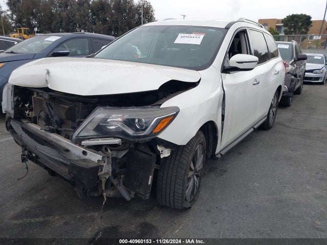 Nissan Pathfinder Sv 2018 5N1DR2MN3JC607238 Image 2
