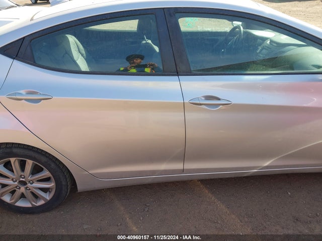 Hyundai ELANTRA SE 2015 5NPDH4AE0FH594919 Image 13
