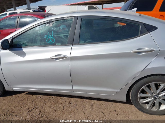 Hyundai ELANTRA SE 2015 5NPDH4AE0FH594919 Image 14