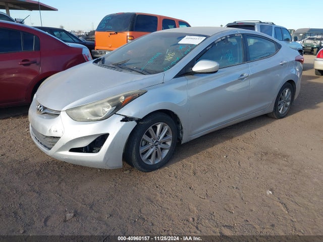 Hyundai ELANTRA SE 2015 5NPDH4AE0FH594919 Image 2