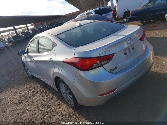 Hyundai ELANTRA SE 2015 5NPDH4AE0FH594919 Image 3