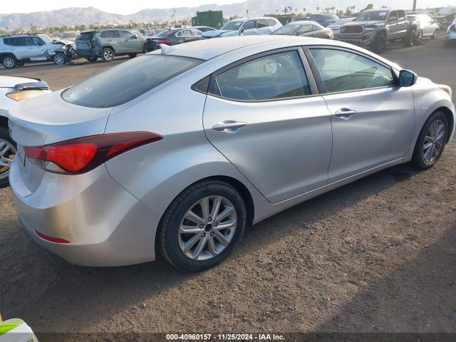 Hyundai ELANTRA SE 2015 5NPDH4AE0FH594919 Image 4