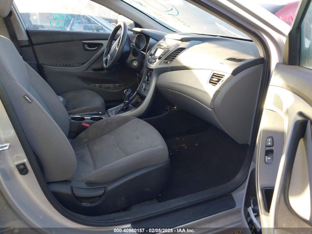 Hyundai ELANTRA SE 2015 5NPDH4AE0FH594919 Image 5