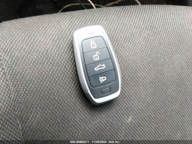 2C3CDXHG6GH132038 Dodge Charger Sxt