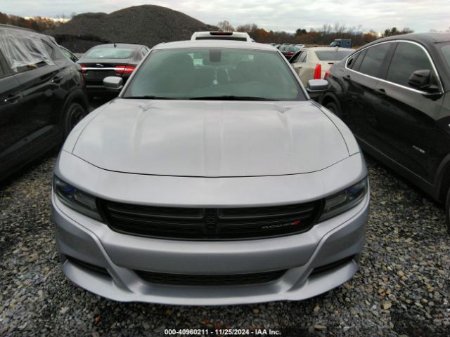 2C3CDXHG6GH132038 Dodge Charger Sxt