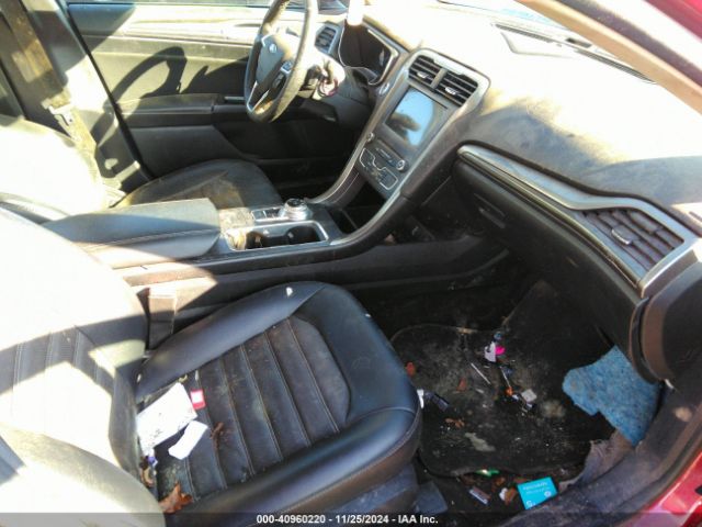 3FA6P0HD4HR332375 Ford FUSION SE