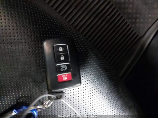5TDDGRFH2JS043896 Toyota Highlander Hybrid Limited