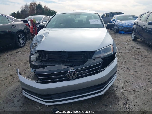 3VW267AJ1GM269443 Volkswagen Jetta 1.4t S