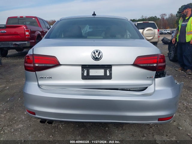 3VW267AJ1GM269443 Volkswagen Jetta 1.4t S
