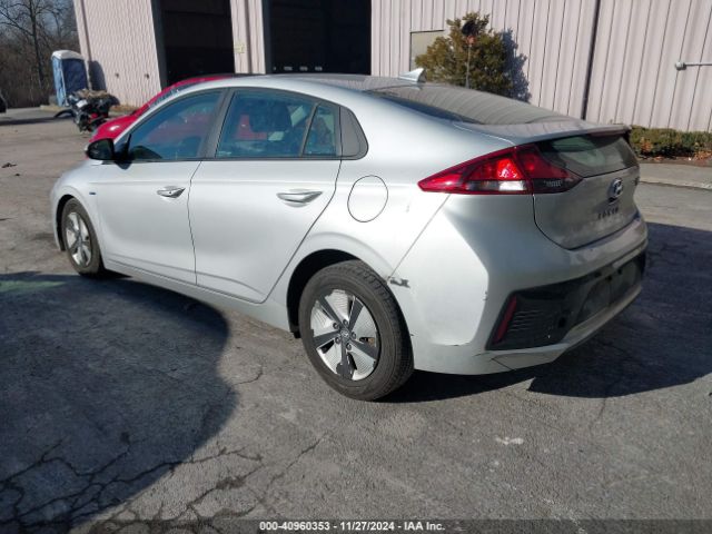 KMHC65LC6HU037312 Hyundai Ioniq Hybrid Blue