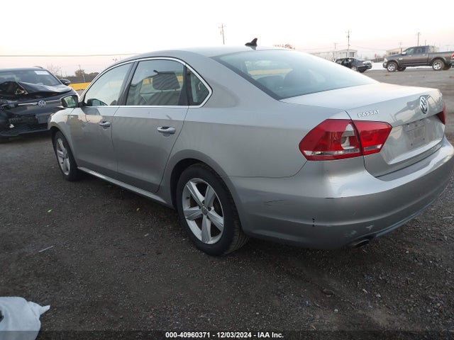 Volkswagen Passat 1.8t Se 2014 1VWBT7A33EC091849 Image 3