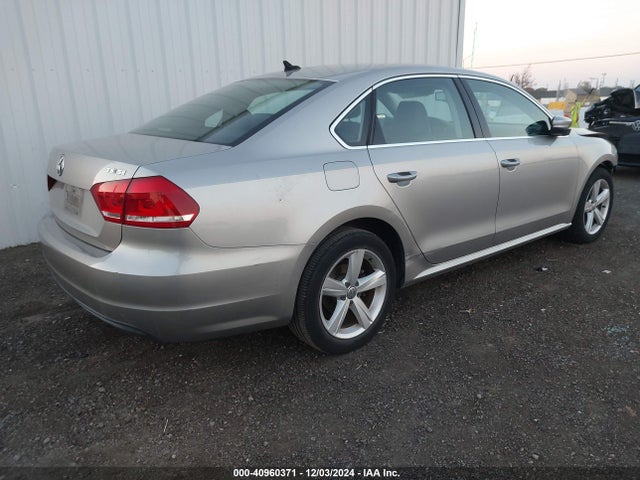 Volkswagen Passat 1.8t Se 2014 1VWBT7A33EC091849 Image 4
