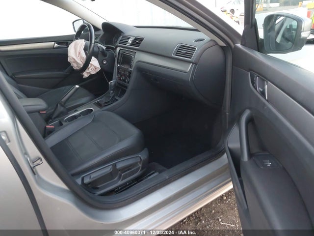Volkswagen Passat 1.8t Se 2014 1VWBT7A33EC091849 Image 5