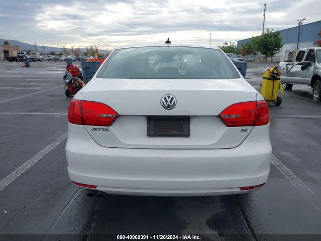 3VWD17AJ0EM382188 Volkswagen Jetta 1.8t Se