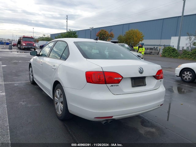 3VWD17AJ0EM382188 Volkswagen Jetta 1.8t Se