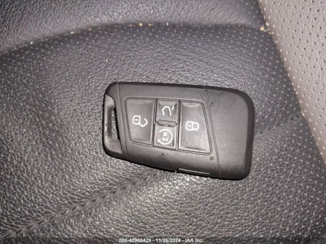 3VV2X7B23PM303892 Volkswagen Taos 1.5t Sel