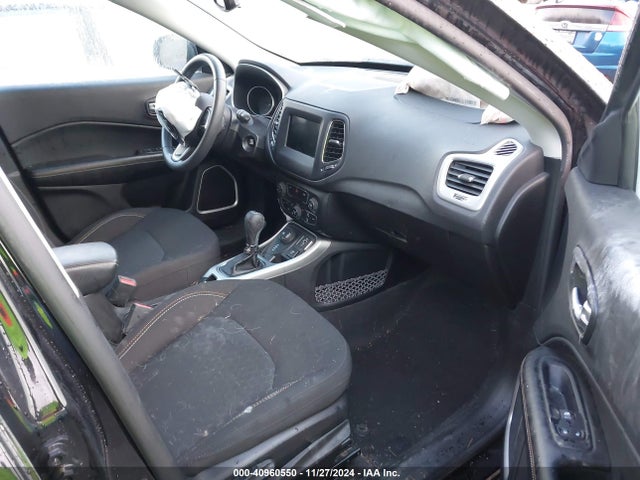 3C4NJDAB1MT566705 Jeep Compass Sport 4x4