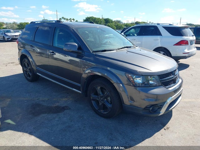 2019 3C4PDCGG7KT857879 main image