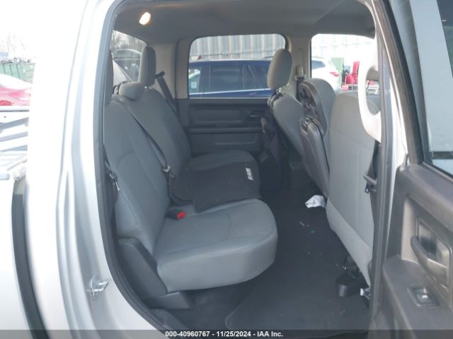 1C6RR7KT2ES400142 RAM 1500 Express
